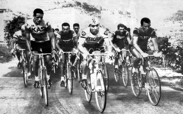 Merckx leads peloton