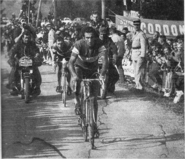 Bistossi leads van Springel in the 1968 Tour de France