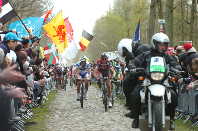Boonen in the 2008 Paris Roubaix