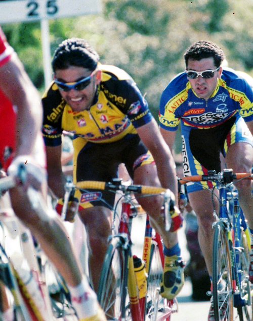 Claudio Chiappucci in stage 4 of the 1998 Giro d'Italia