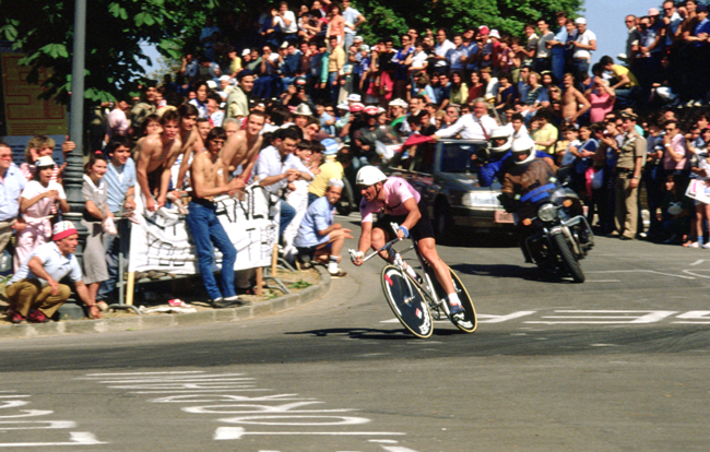 Hinault time trials  to Lucca in stage 22 of the 1985 Giro d'Italia