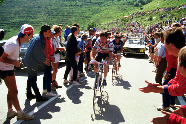 Sean Kelly climbs l'Alpe d'Huez in the 1984 Tour de France