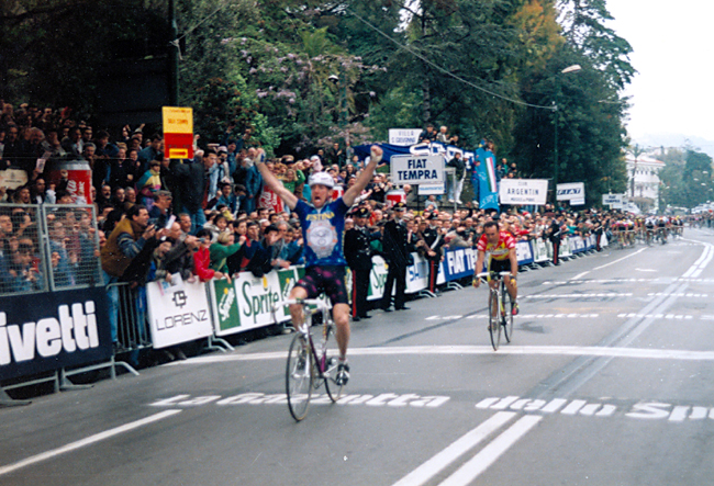 Sean Kelly wins the 1992 Milano-San Remo