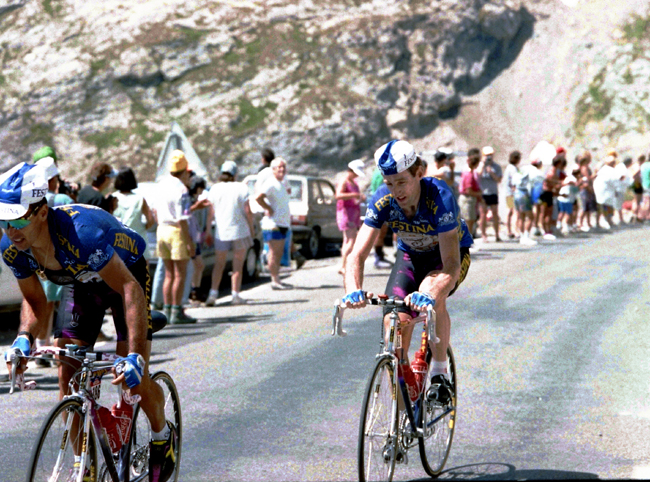 Sean Kelly in stage 14 of the 1992 Tour de France