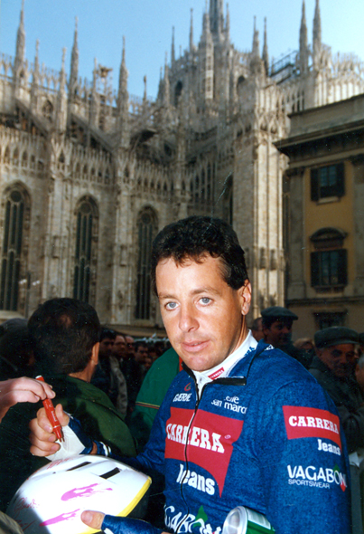 Stephen Roche at the start of the 1992 Milano-San Remo