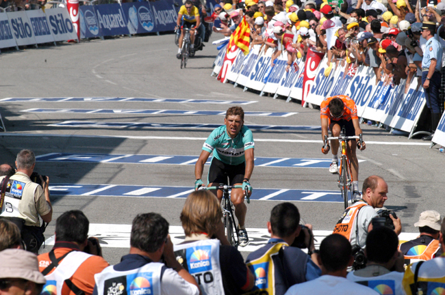 Ullrich finishes 2003  Tour de France stage 13