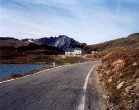 Lake on the Gavia pass