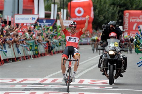 Adam Hansen wins stage 19