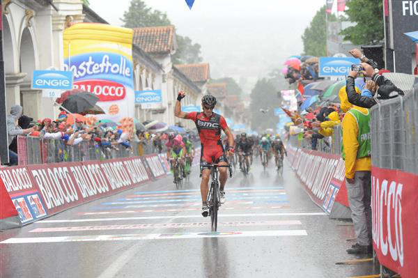 Philippe Glbert wins Giro stage 12