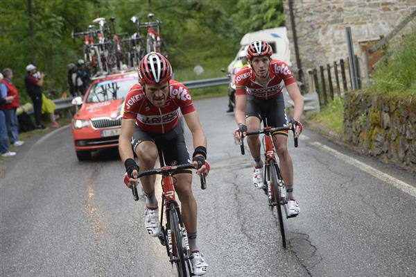 Maxime monfort and Jrgen Van den Broeck