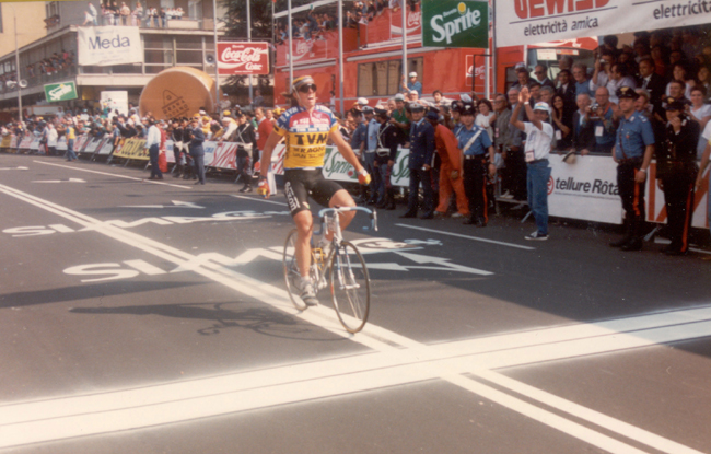 Phil anderson wins tage 17 of the 1989 Giro d'Italia