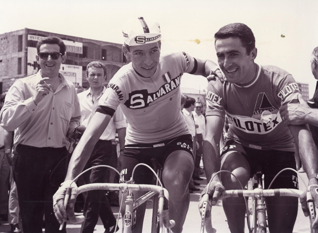 Franco Birotti and Felice Gimndi in stage 14 of the 1967 Giro d'Italia