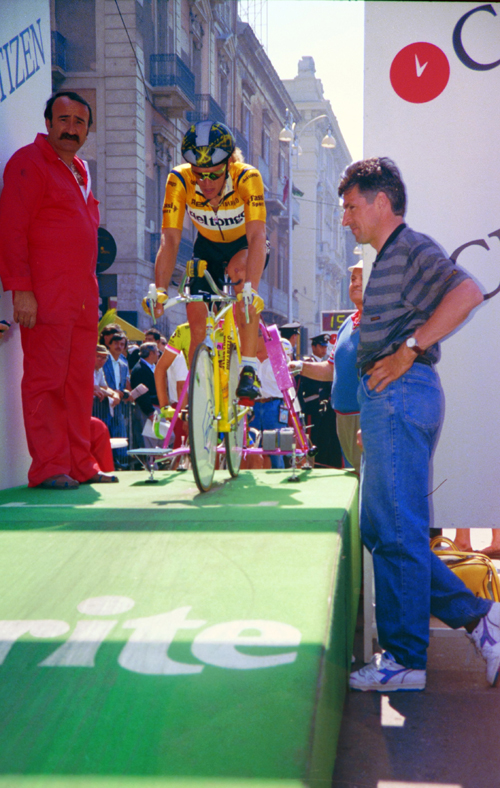 Cipollini at stage 1 of the 1990 Giro d'Italia