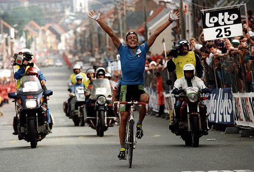 Maurizio Fondriest wins the world championships