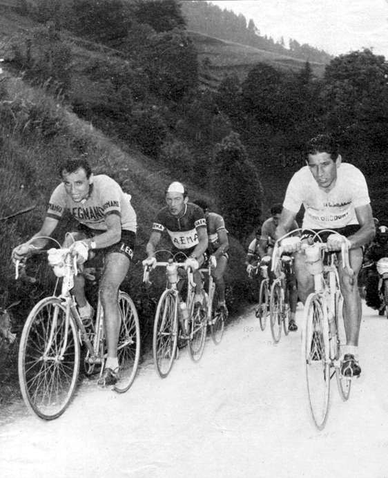 Baldini leads Gaul in the 1957 Giro d'Italia