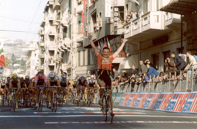 Andrei Tchmil win the 1999 Milano-San Remo