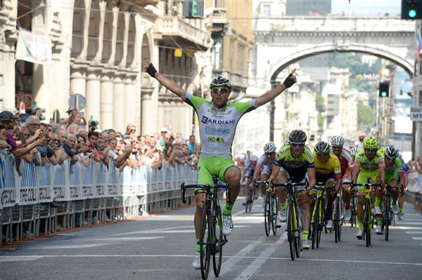 Sonny Colbrelly wins the 102 Giro dell'Appennino