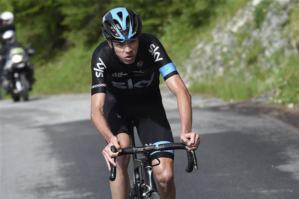 Chris Froome drops back to seventh after second stage of Criterium du