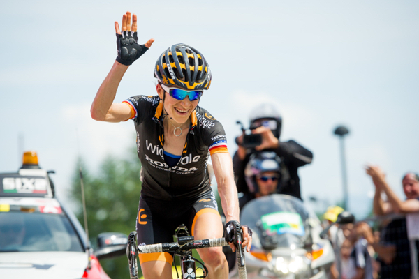 Mara Abbott wins Giro Rosa stage 9